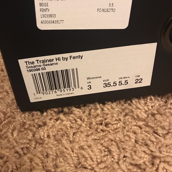 NIB FENTY X PUMA Hi trainer - Picture 5 of 7